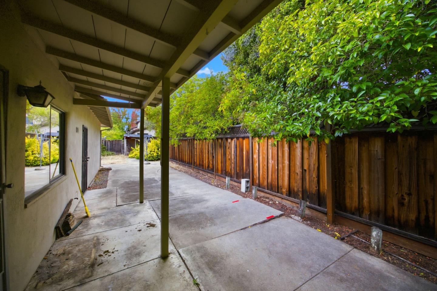 Detail Gallery Image 26 of 32 For 339 El Verano Ave, Palo Alto,  CA 94306 - 3 Beds | 2 Baths