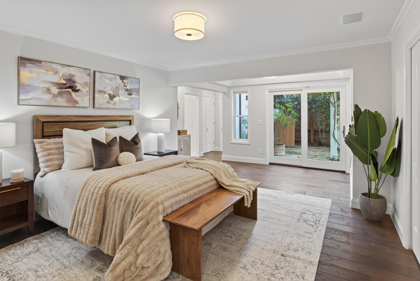 Detail Gallery Image 11 of 45 For 665 Belden Ct, Los Altos,  CA 94022 - 4 Beds | 2/1 Baths