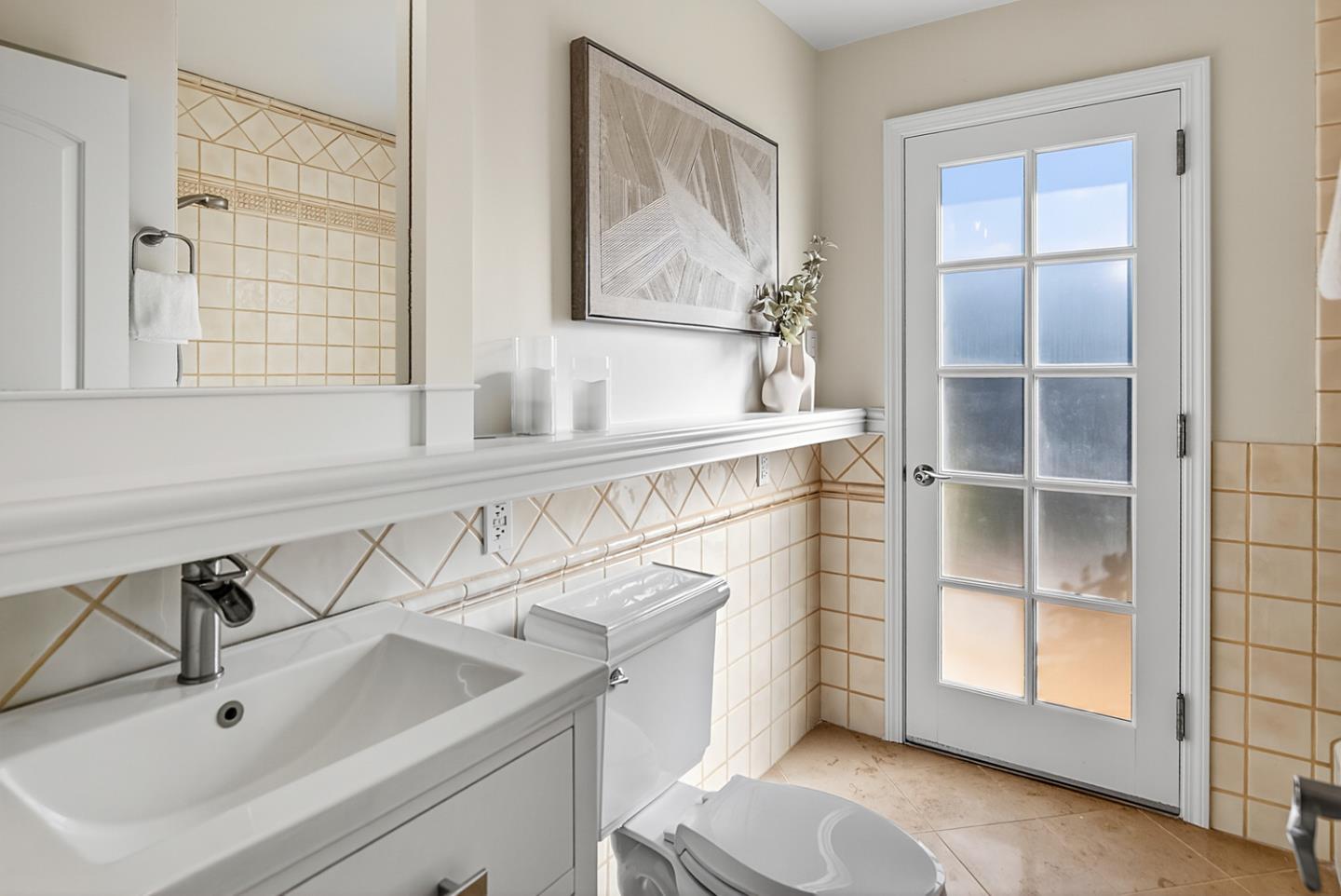 Detail Gallery Image 21 of 45 For 665 Belden Ct, Los Altos,  CA 94022 - 4 Beds | 2/1 Baths