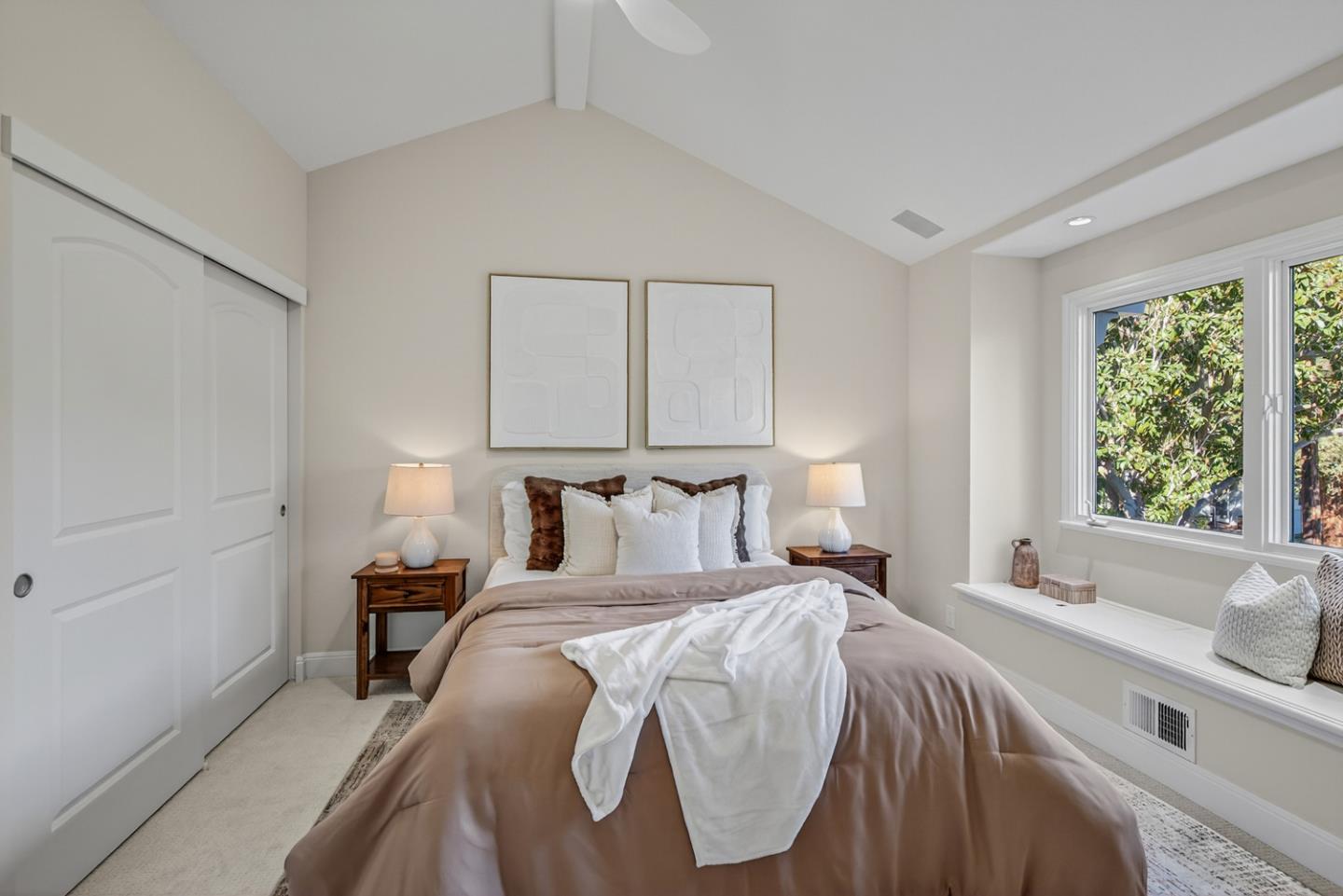 Detail Gallery Image 22 of 45 For 665 Belden Ct, Los Altos,  CA 94022 - 4 Beds | 2/1 Baths