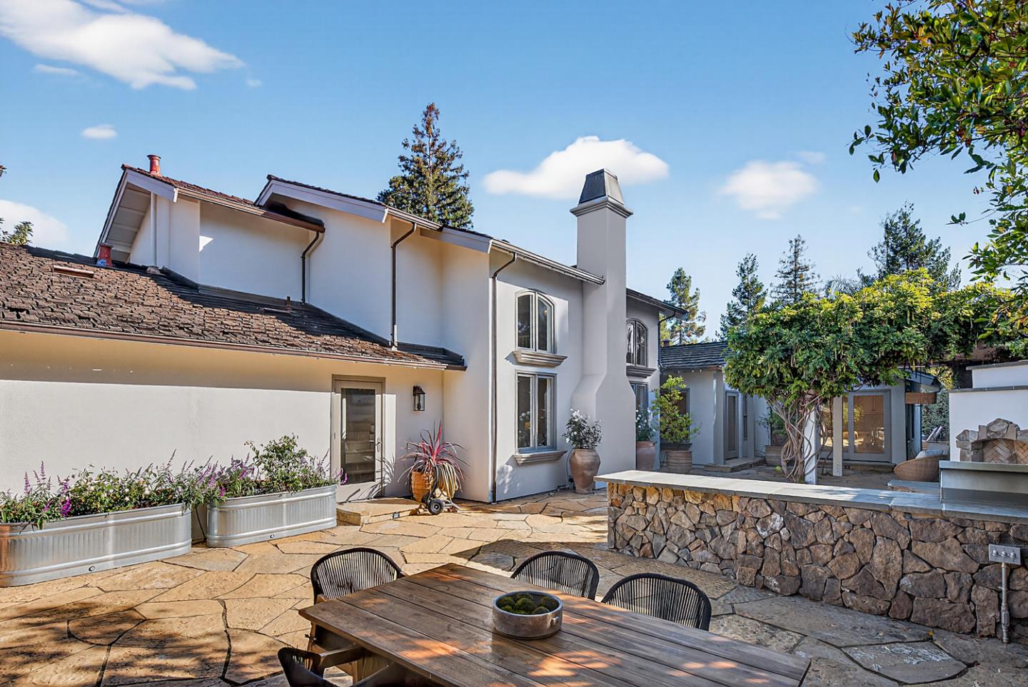 Detail Gallery Image 28 of 45 For 665 Belden Ct, Los Altos,  CA 94022 - 4 Beds | 2/1 Baths