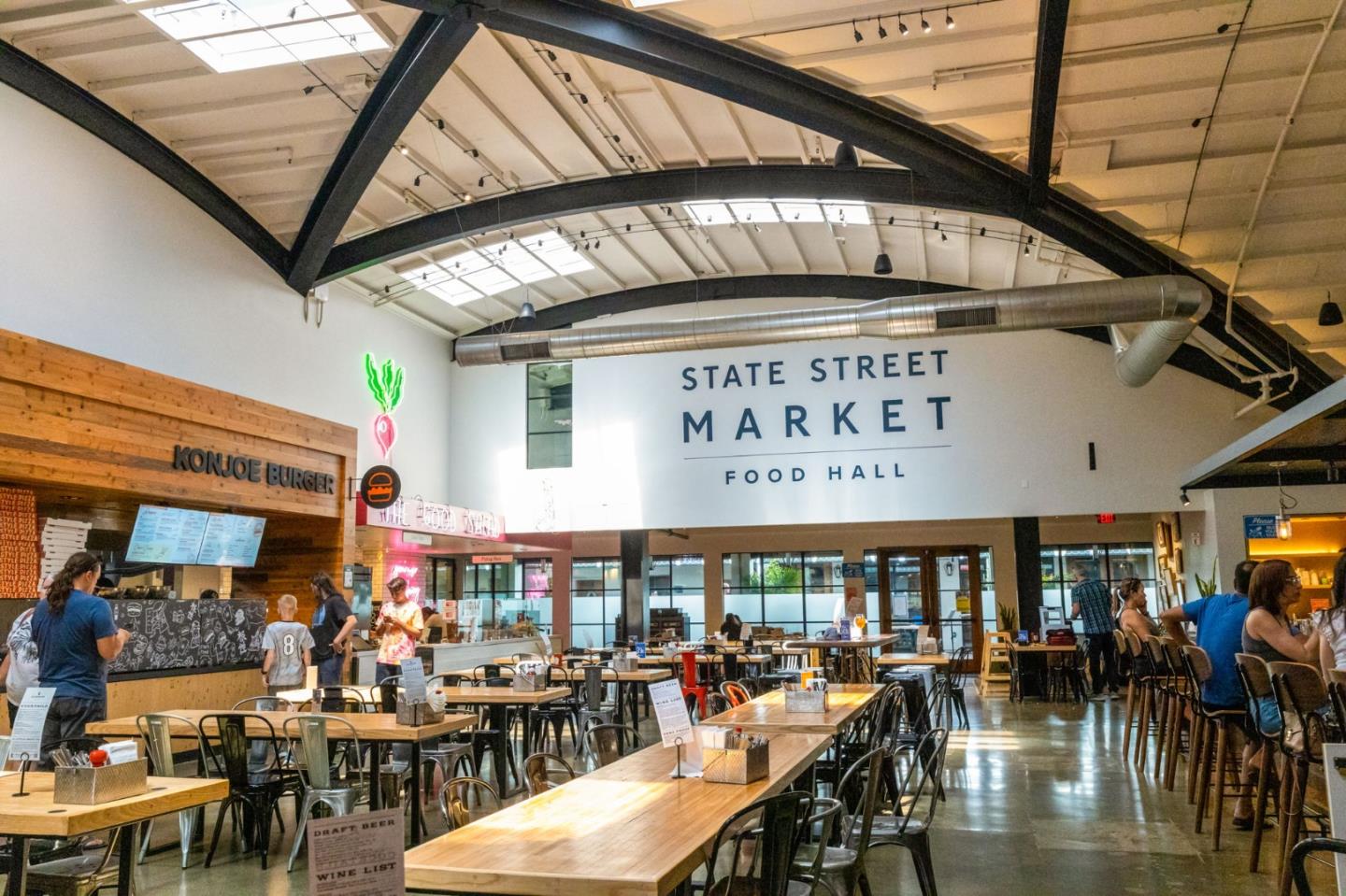 Detail Gallery Image 41 of 45 For 665 Belden Ct, Los Altos,  CA 94022 - 4 Beds | 2/1 Baths