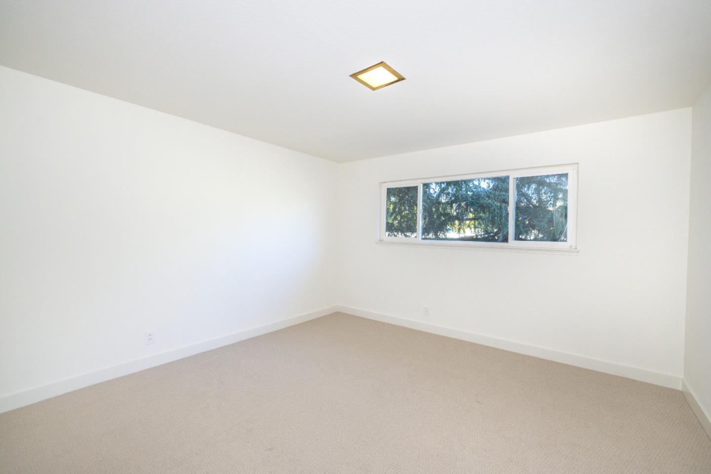 Detail Gallery Image 16 of 20 For 4148-4150 Byron St, Palo Alto,  CA 94306 - – Beds | – Baths