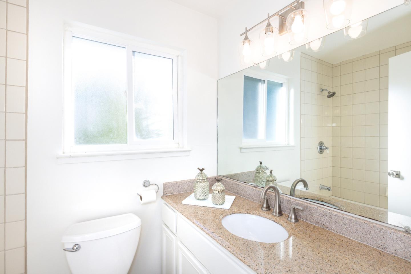 Detail Gallery Image 18 of 20 For 4148-4150 Byron St, Palo Alto,  CA 94306 - – Beds | – Baths