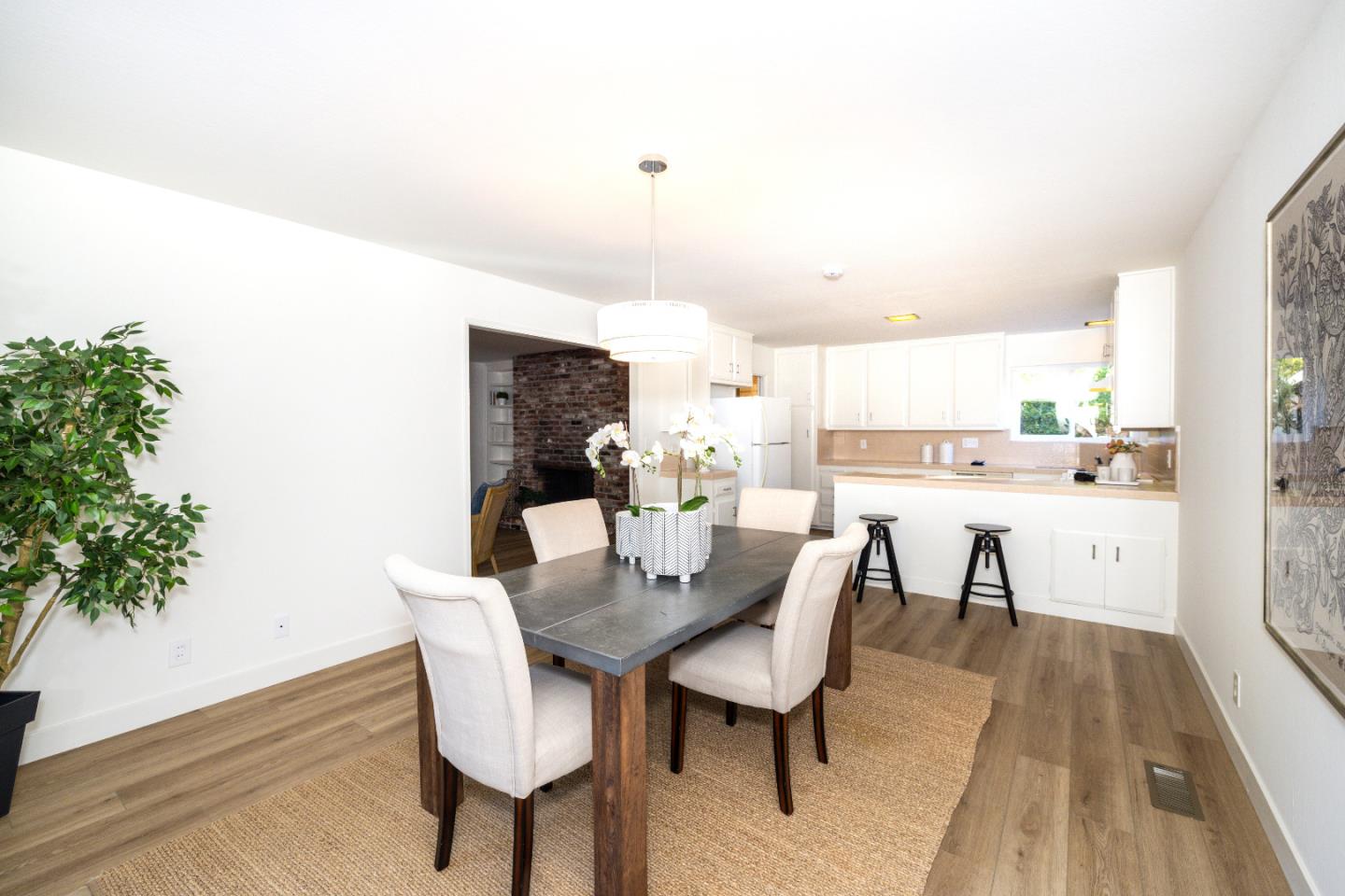 Detail Gallery Image 8 of 20 For 4148-4150 Byron St, Palo Alto,  CA 94306 - – Beds | – Baths