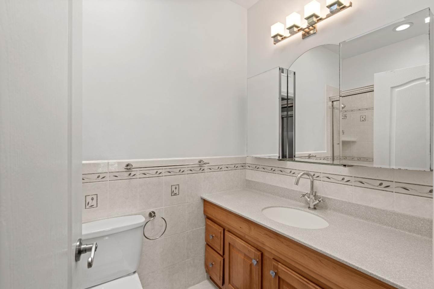 Detail Gallery Image 25 of 30 For 1047 Schwerin St, Daly City,  CA 94014 - 5 Beds | 3 Baths