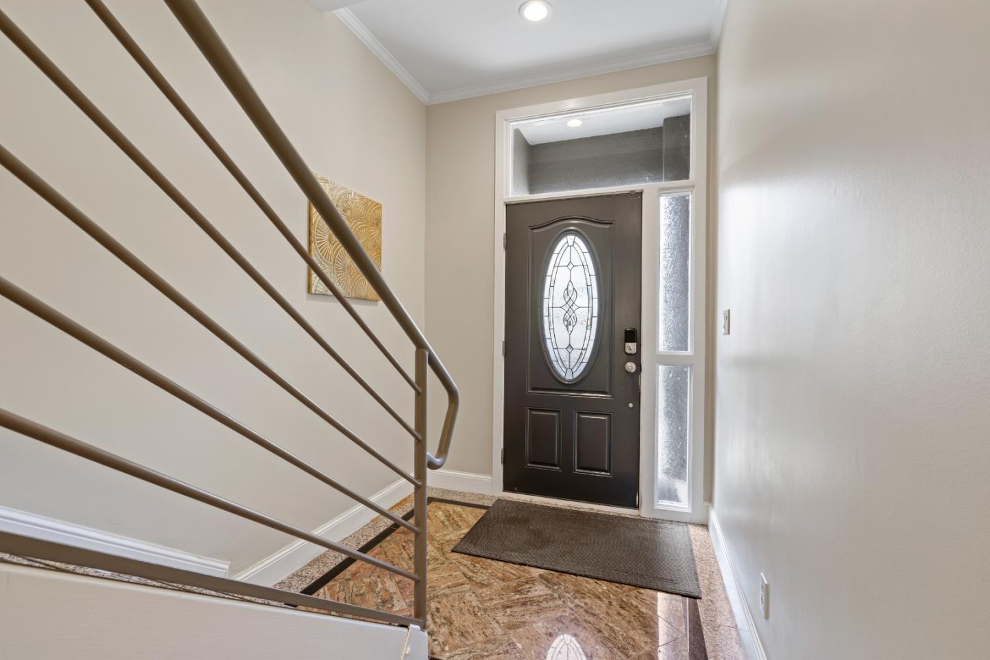 Detail Gallery Image 3 of 30 For 1047 Schwerin St, Daly City,  CA 94014 - 5 Beds | 3 Baths