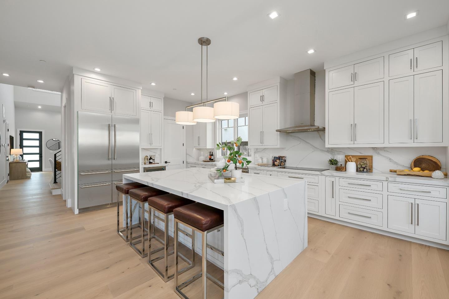 Detail Gallery Image 10 of 33 For 263 Belmont Ave, Redwood City,  CA 94061 - 5 Beds | 4/1 Baths