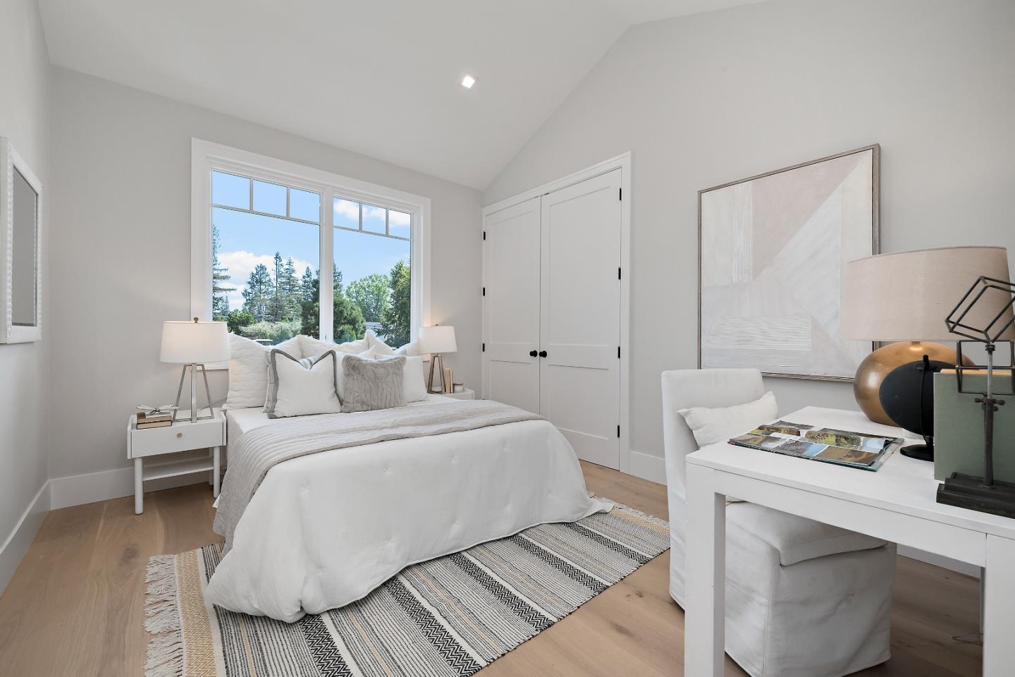 Detail Gallery Image 28 of 33 For 263 Belmont Ave, Redwood City,  CA 94061 - 5 Beds | 4/1 Baths