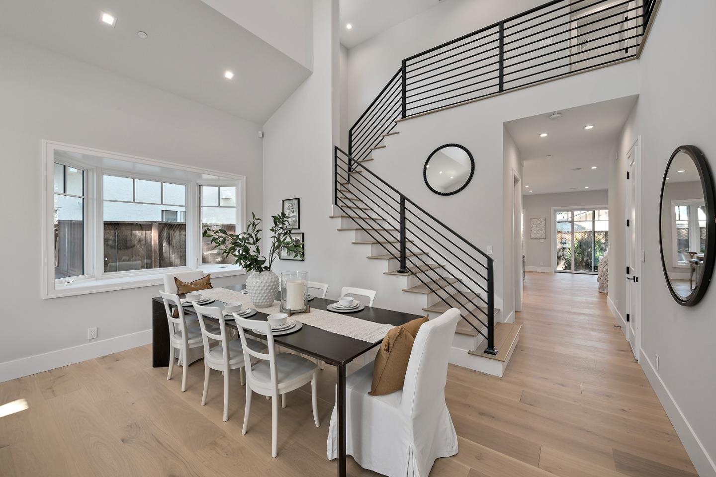 Detail Gallery Image 6 of 33 For 263 Belmont Ave, Redwood City,  CA 94061 - 5 Beds | 4/1 Baths