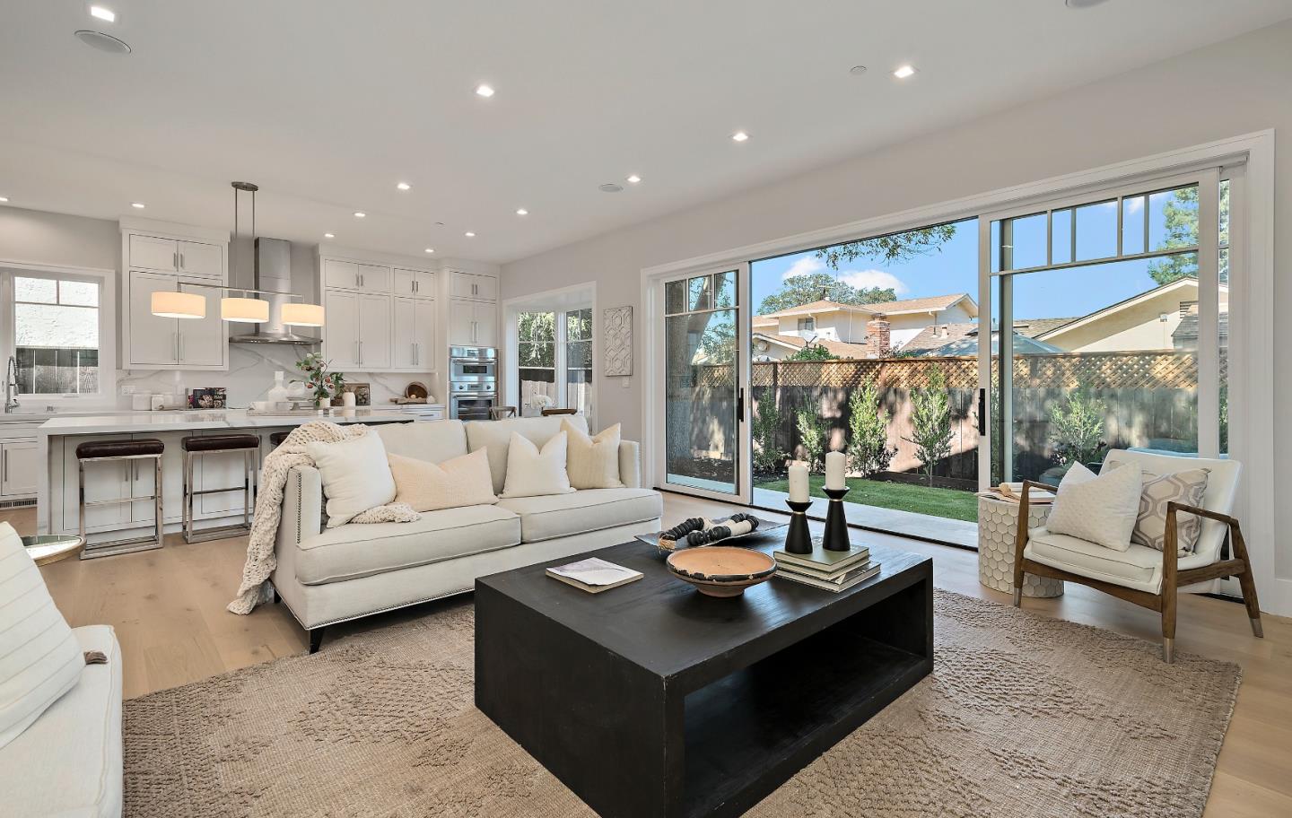 Detail Gallery Image 7 of 33 For 263 Belmont Ave, Redwood City,  CA 94061 - 5 Beds | 4/1 Baths