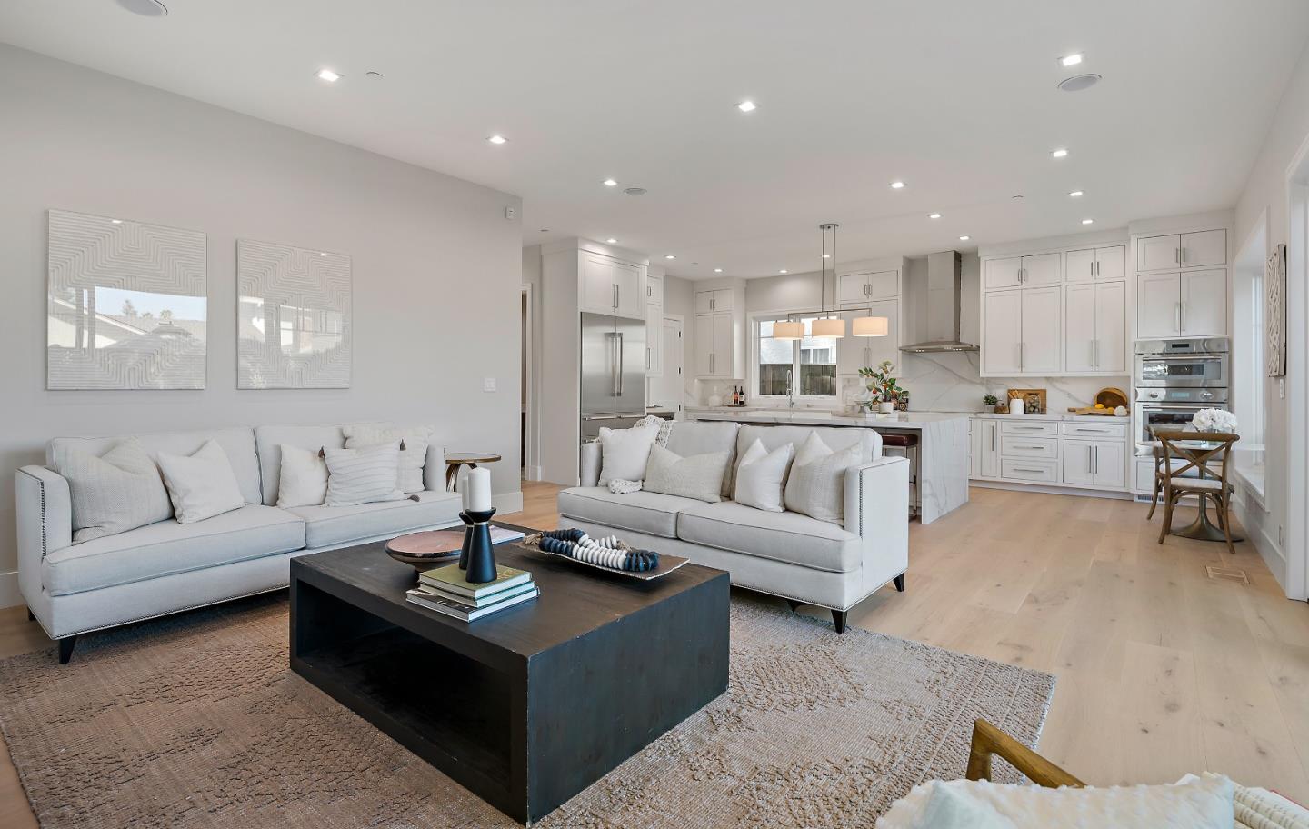 Detail Gallery Image 8 of 33 For 263 Belmont Ave, Redwood City,  CA 94061 - 5 Beds | 4/1 Baths