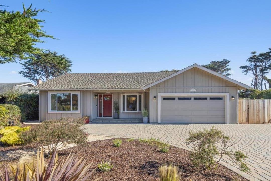 Detail Gallery Image 2 of 59 For 141 Arbor Ln, Moss Beach,  CA 94038 - 3 Beds | 2 Baths