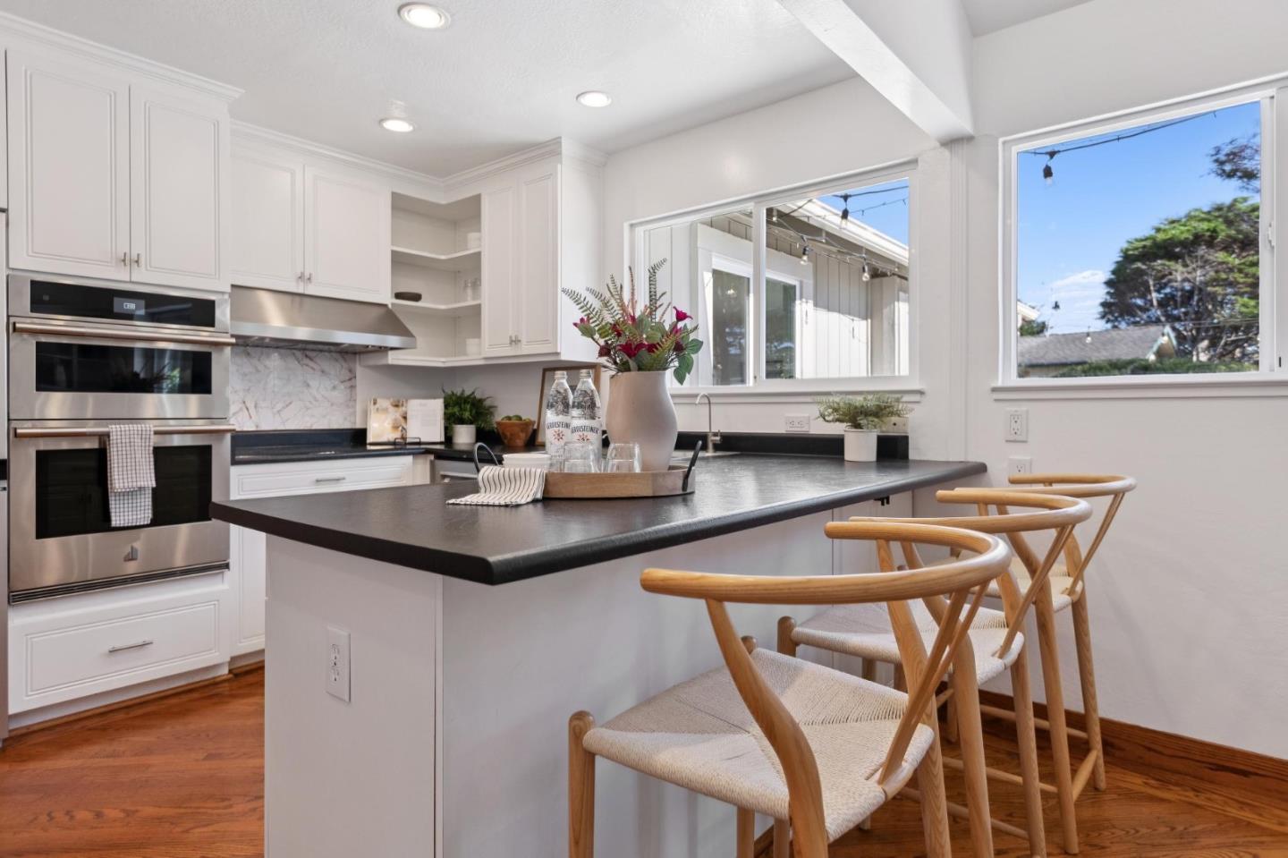 Detail Gallery Image 23 of 59 For 141 Arbor Ln, Moss Beach,  CA 94038 - 3 Beds | 2 Baths