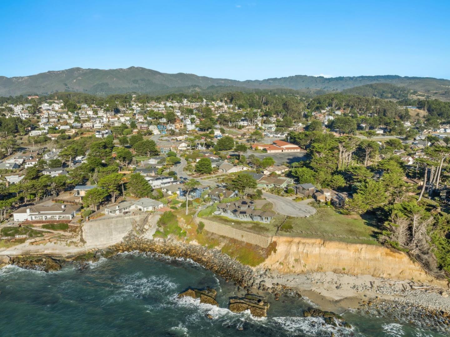 Detail Gallery Image 59 of 59 For 141 Arbor Ln, Moss Beach,  CA 94038 - 3 Beds | 2 Baths