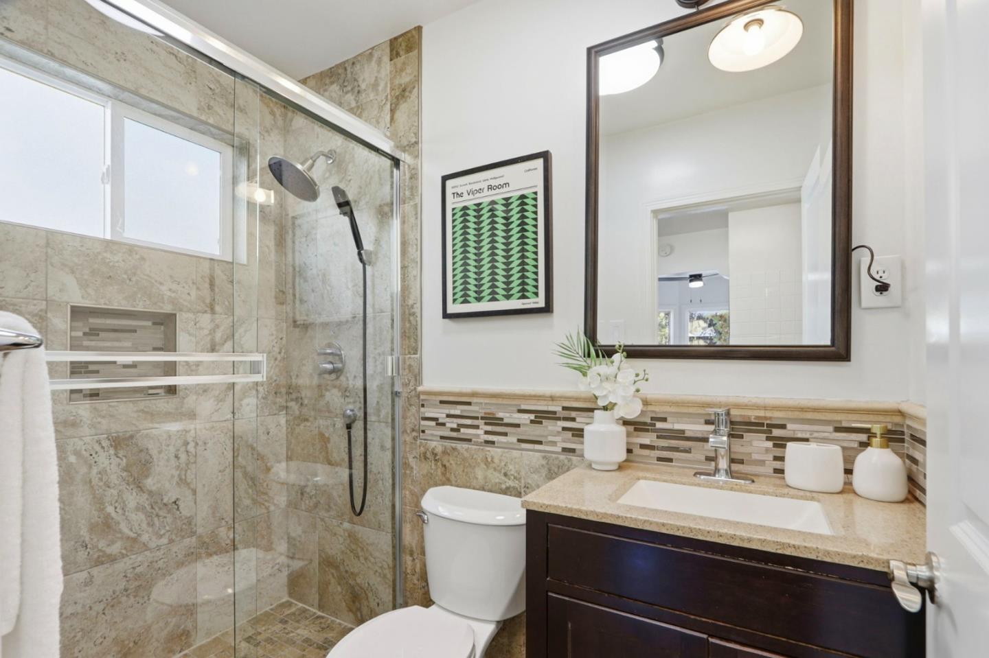 Detail Gallery Image 21 of 29 For 180 S 21st St, San Jose,  CA 95116 - 2 Beds | 2 Baths