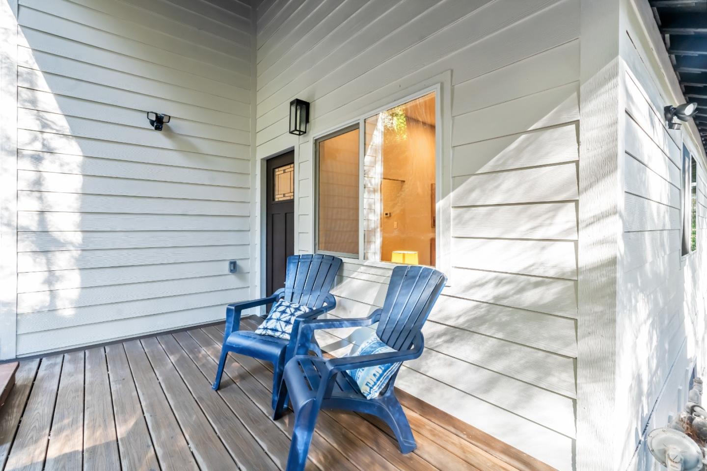 Detail Gallery Image 3 of 45 For 831 Hillcrest Dr, Felton,  CA 95018 - 4 Beds | 3 Baths