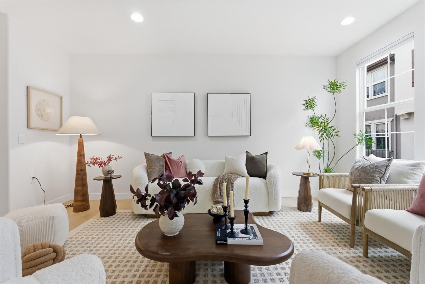 Detail Gallery Image 10 of 35 For 806 Sevin Ter, San Jose,  CA 95133 - 3 Beds | 2/1 Baths