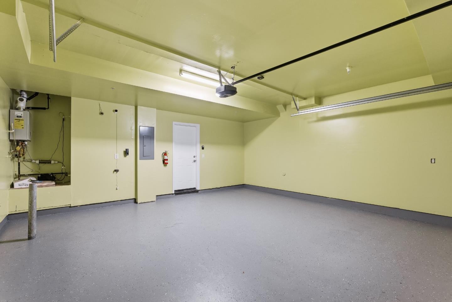 Detail Gallery Image 27 of 35 For 806 Sevin Ter, San Jose,  CA 95133 - 3 Beds | 2/1 Baths