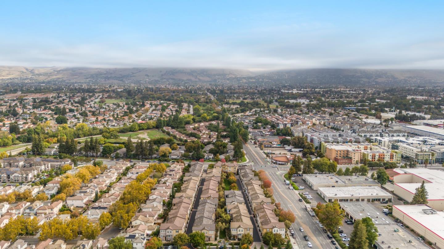Detail Gallery Image 33 of 35 For 806 Sevin Ter, San Jose,  CA 95133 - 3 Beds | 2/1 Baths