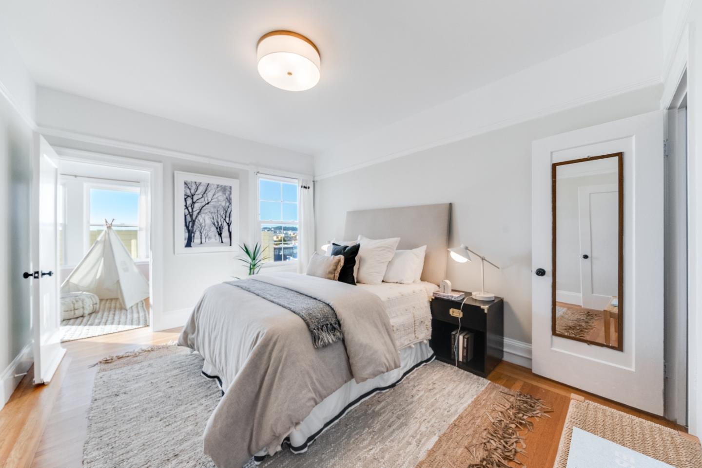 Detail Gallery Image 16 of 50 For 689 20th Ave, San Francisco,  CA 94121 - 2 Beds | 2/1 Baths