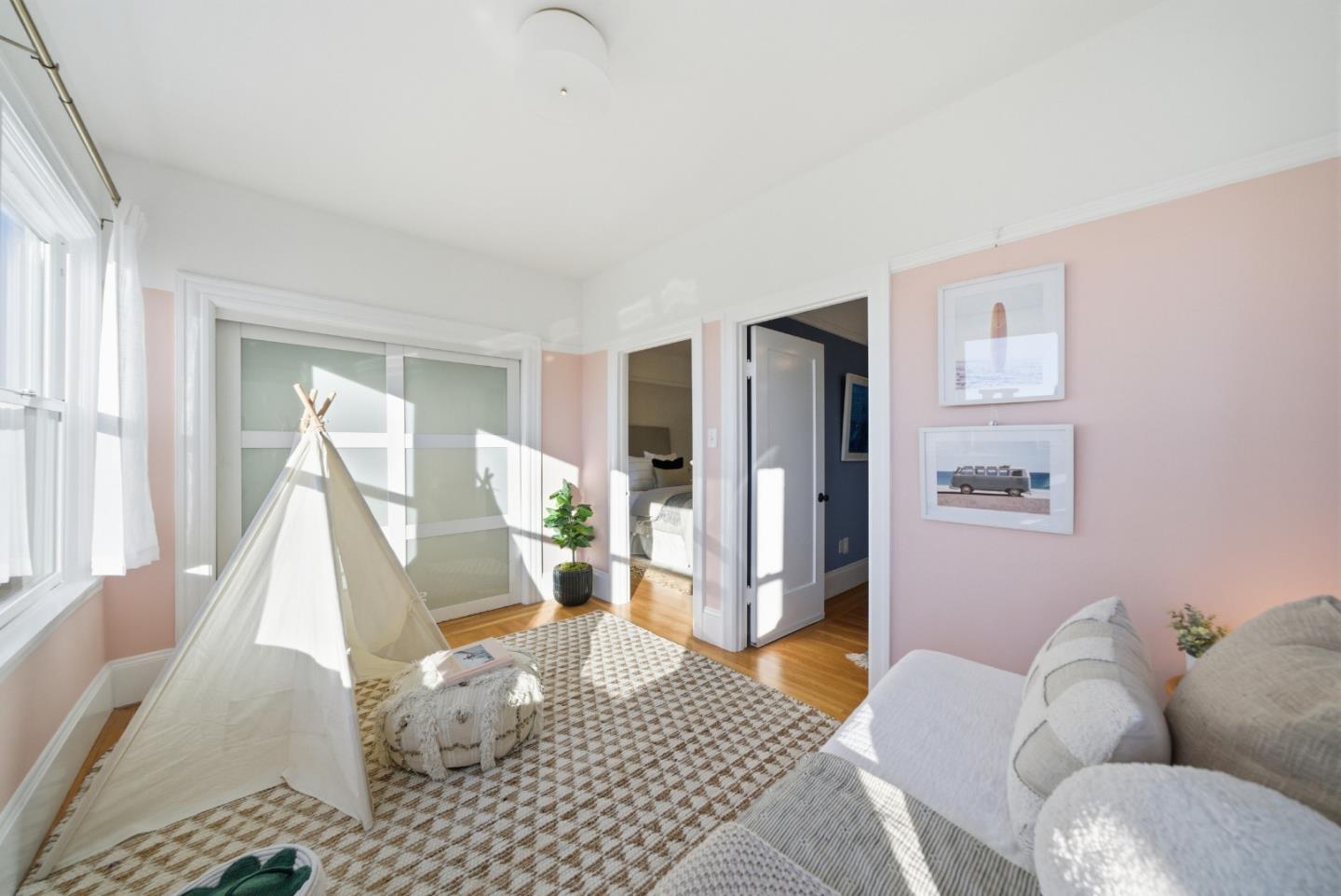 Detail Gallery Image 19 of 50 For 689 20th Ave, San Francisco,  CA 94121 - 2 Beds | 2/1 Baths