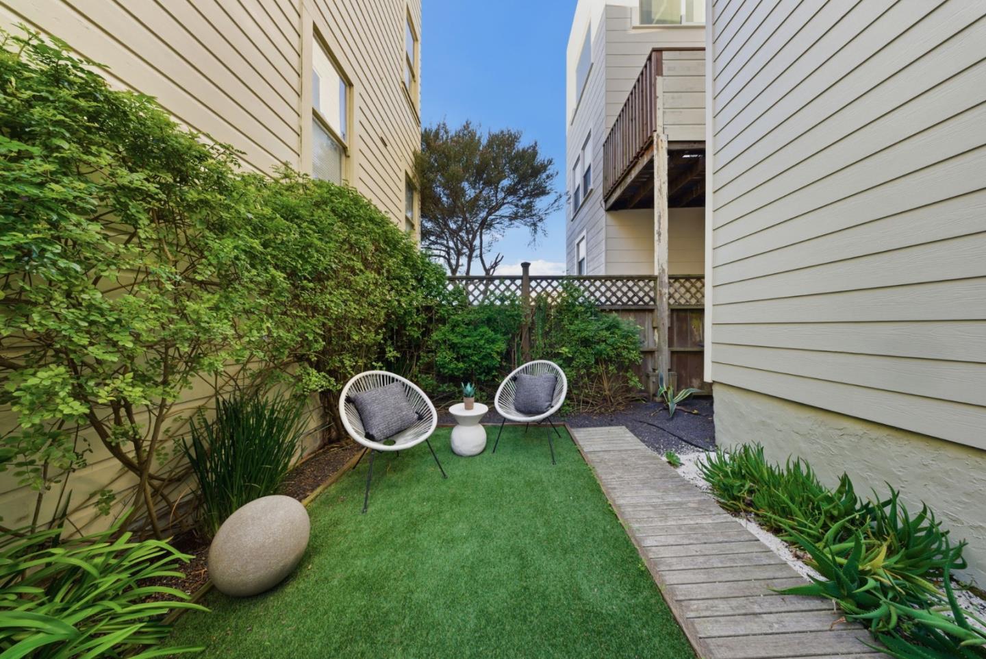 Detail Gallery Image 37 of 50 For 689 20th Ave, San Francisco,  CA 94121 - 2 Beds | 2/1 Baths