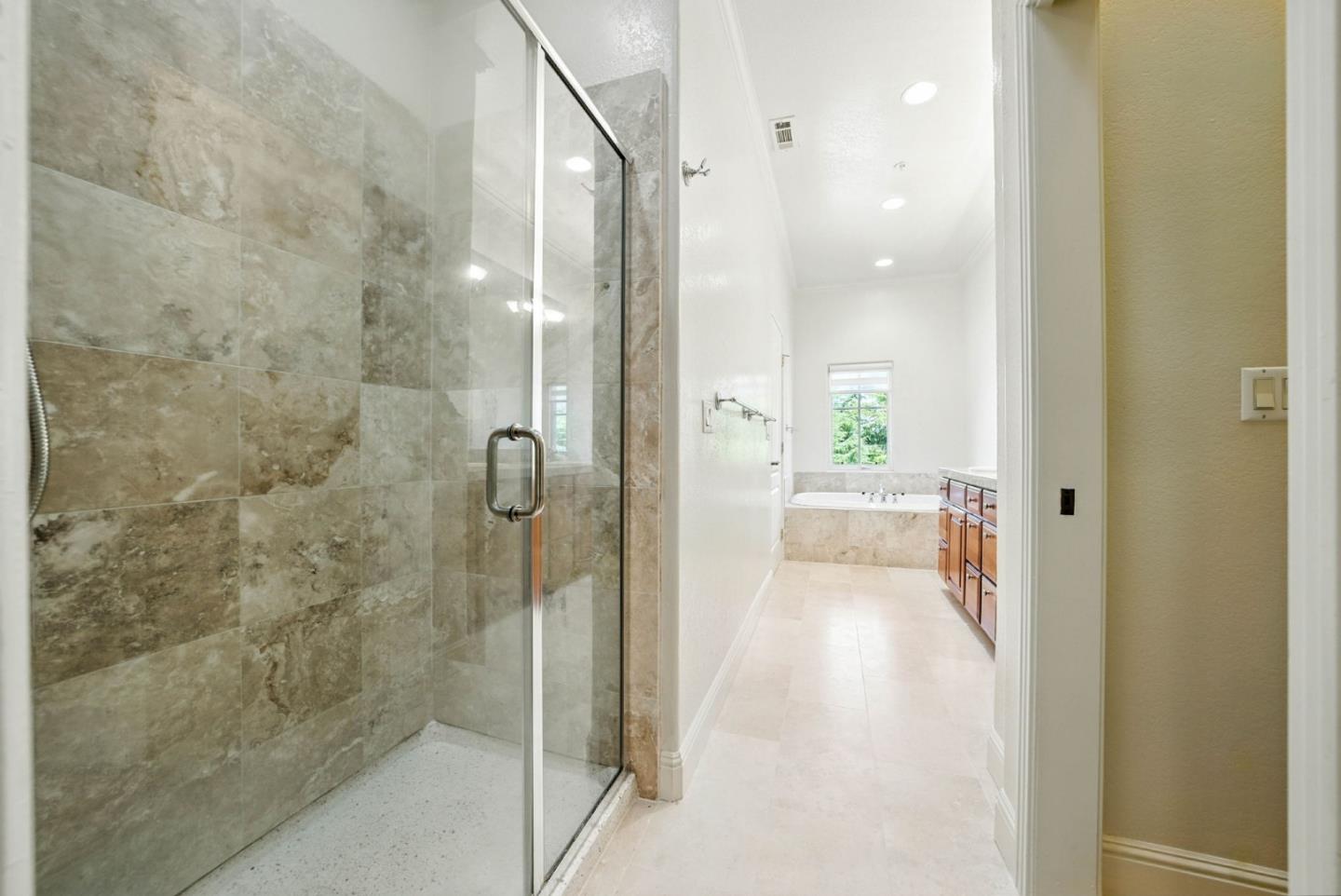 Detail Gallery Image 34 of 43 For 484 Gabilan St, Los Altos,  CA 94022 - 3 Beds | 2/1 Baths