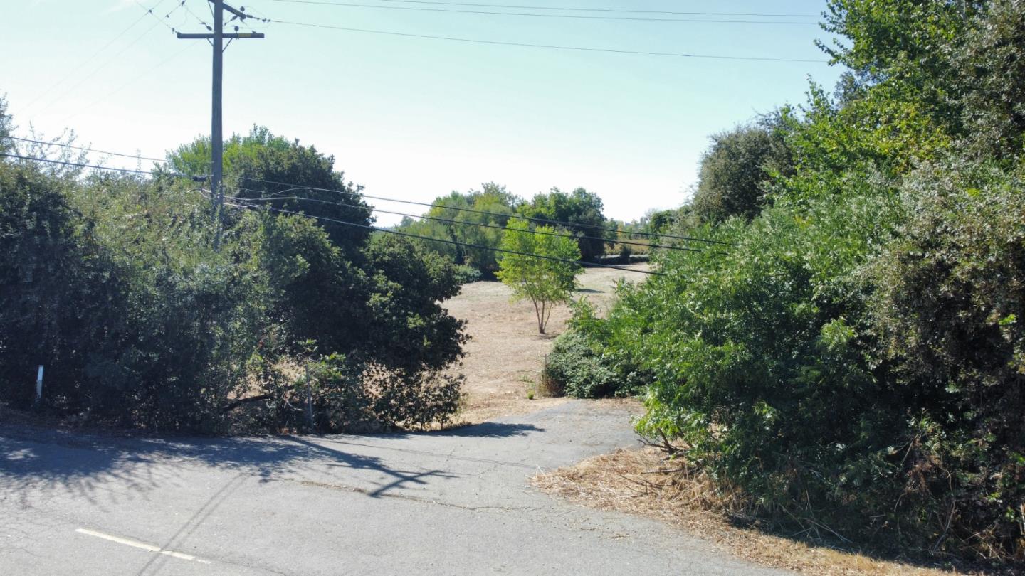 Detail Gallery Image 13 of 25 For 14567 W Walnut Grove-Thornton Rd, Walnut Grove,  CA 95690 - – Beds | – Baths