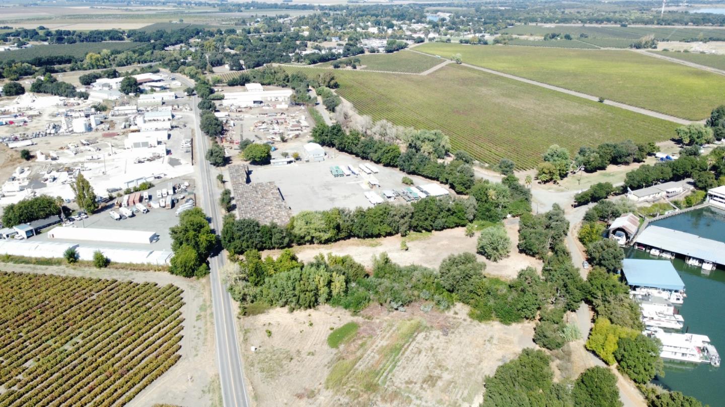 Detail Gallery Image 7 of 25 For 14567 W Walnut Grove-Thornton Rd, Walnut Grove,  CA 95690 - – Beds | – Baths