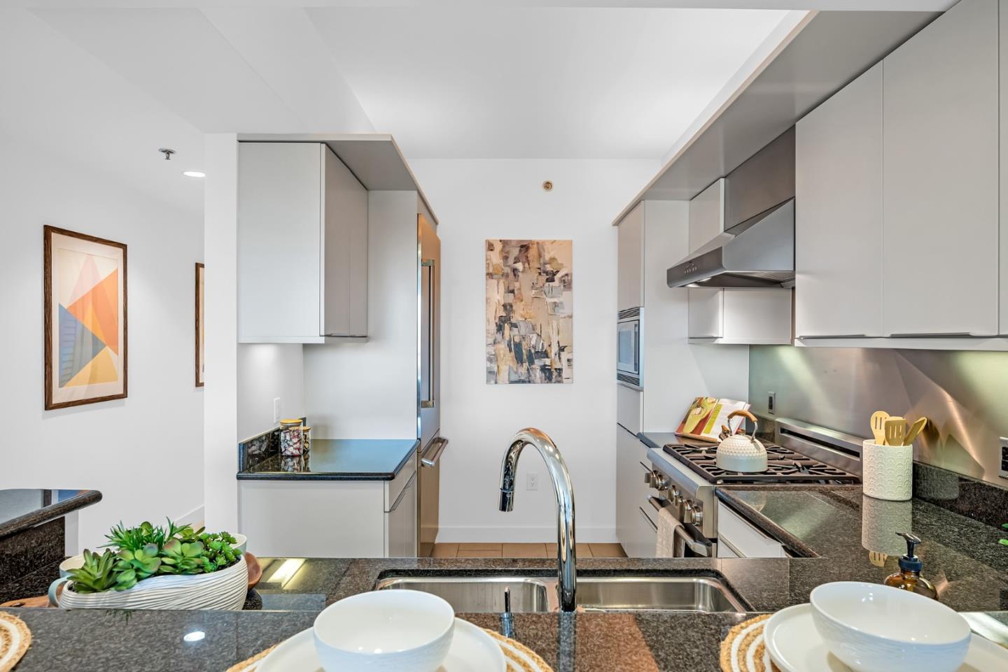 Detail Gallery Image 15 of 33 For 219 Brannan St 3g,  San Francisco,  CA 94107 - 3 Beds | 3 Baths