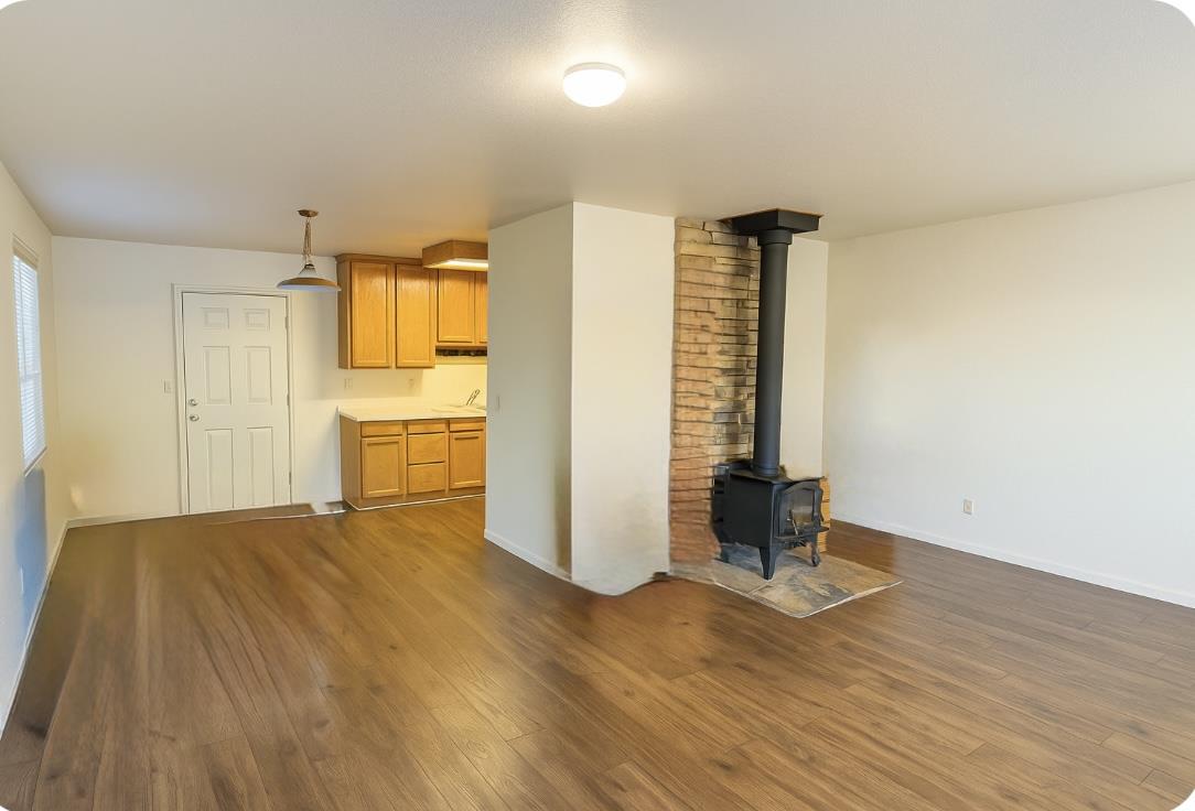 Detail Gallery Image 5 of 24 For 3209 Woodlake Dr, Lake Almanor,  CA 96137 - 3 Beds | 2 Baths