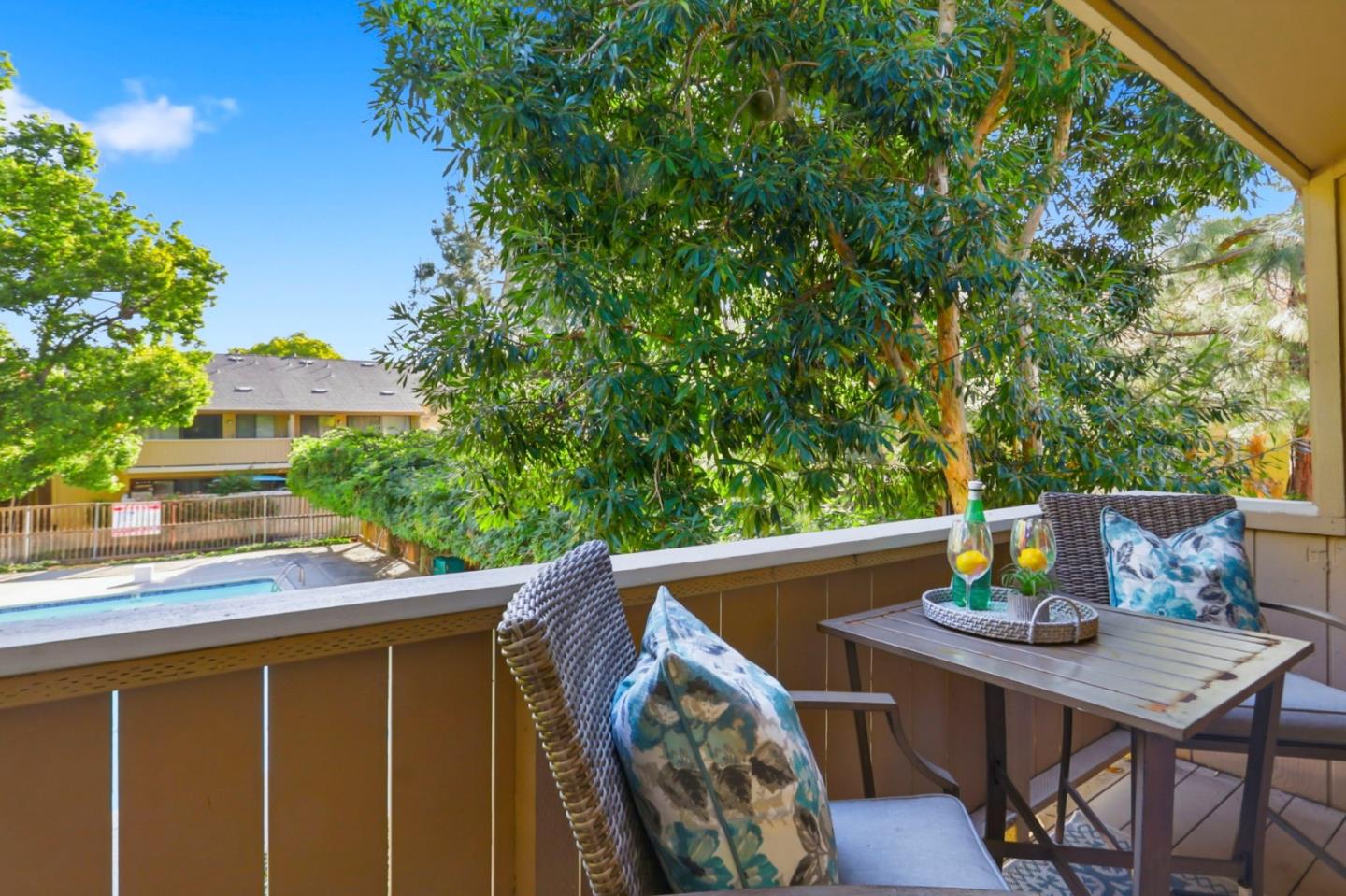 Detail Gallery Image 15 of 25 For 954 Kiely Blvd #H,  Santa Clara,  CA 95051 - 1 Beds | 1 Baths