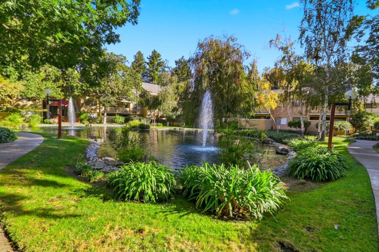 Detail Gallery Image 21 of 25 For 954 Kiely Blvd #H,  Santa Clara,  CA 95051 - 1 Beds | 1 Baths