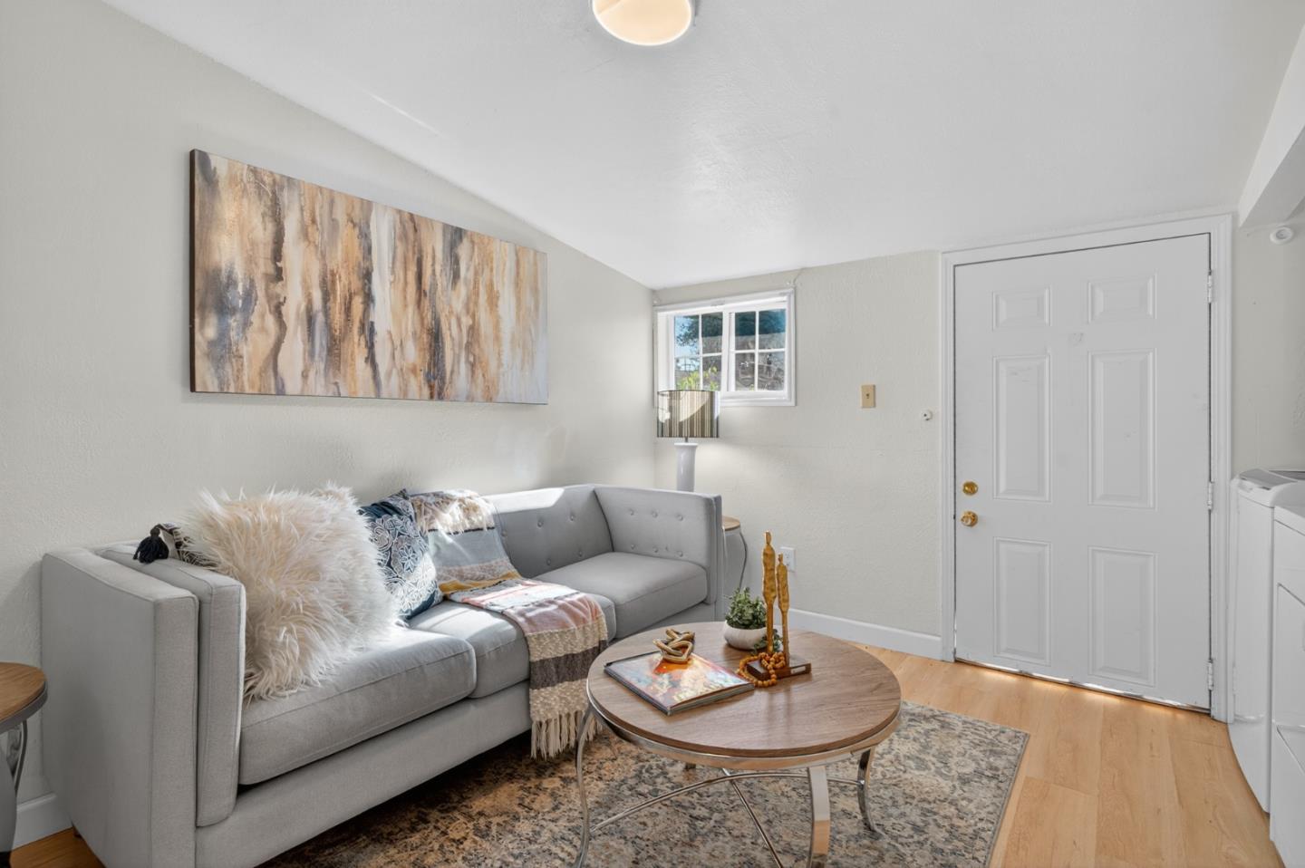 Detail Gallery Image 34 of 35 For 22133 Peralta, Hayward,  CA 94541 - 4 Beds | 3 Baths