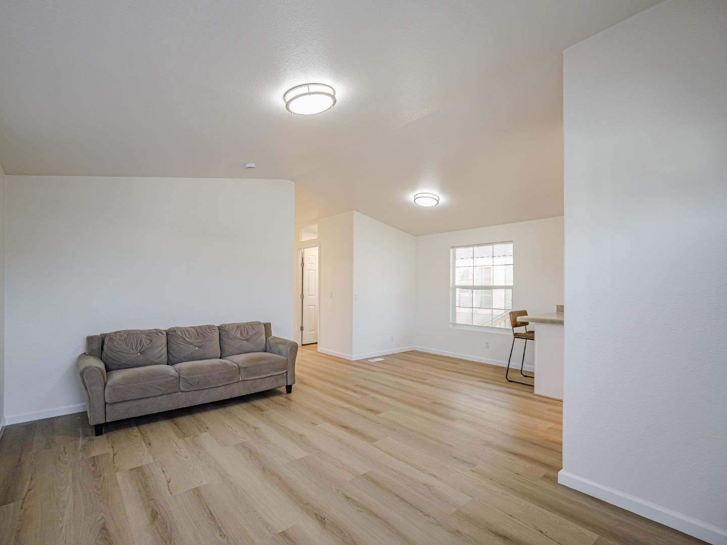 Detail Gallery Image 15 of 43 For 3710 Gross Rd #12,  Santa Cruz,  CA 95062 - 3 Beds | 2 Baths