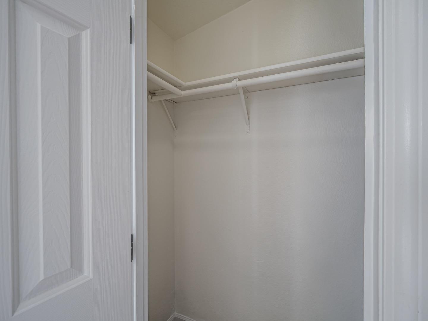 Detail Gallery Image 27 of 43 For 3710 Gross Rd #12,  Santa Cruz,  CA 95062 - 3 Beds | 2 Baths