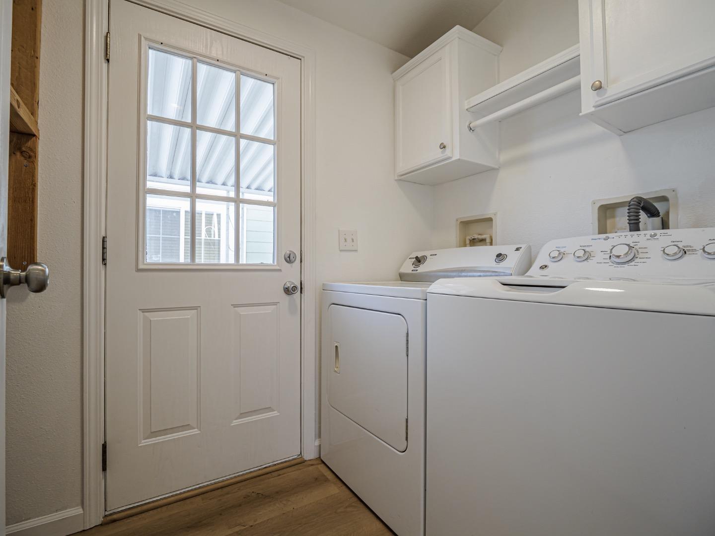 Detail Gallery Image 28 of 43 For 3710 Gross Rd #12,  Santa Cruz,  CA 95062 - 3 Beds | 2 Baths