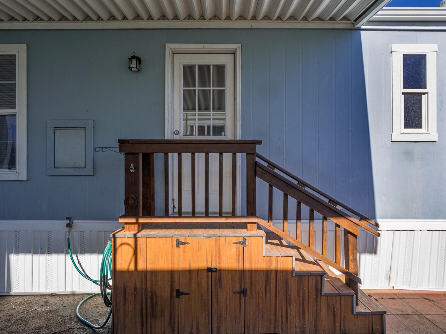 Detail Gallery Image 31 of 43 For 3710 Gross Rd #12,  Santa Cruz,  CA 95062 - 3 Beds | 2 Baths