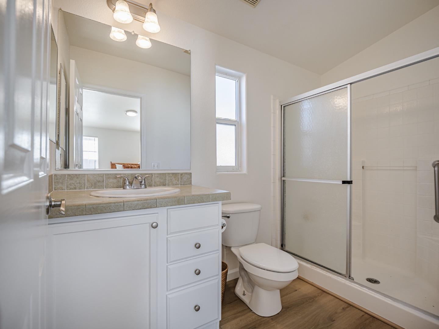 Detail Gallery Image 8 of 43 For 3710 Gross Rd #12,  Santa Cruz,  CA 95062 - 3 Beds | 2 Baths