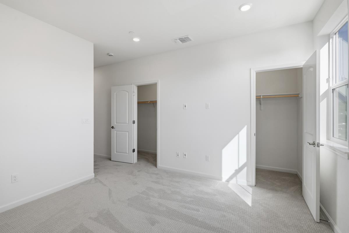 Detail Gallery Image 33 of 47 For 3818-3818a Northridge Ave, Castro Valley,  CA 94546 - 4 Beds | 4 Baths