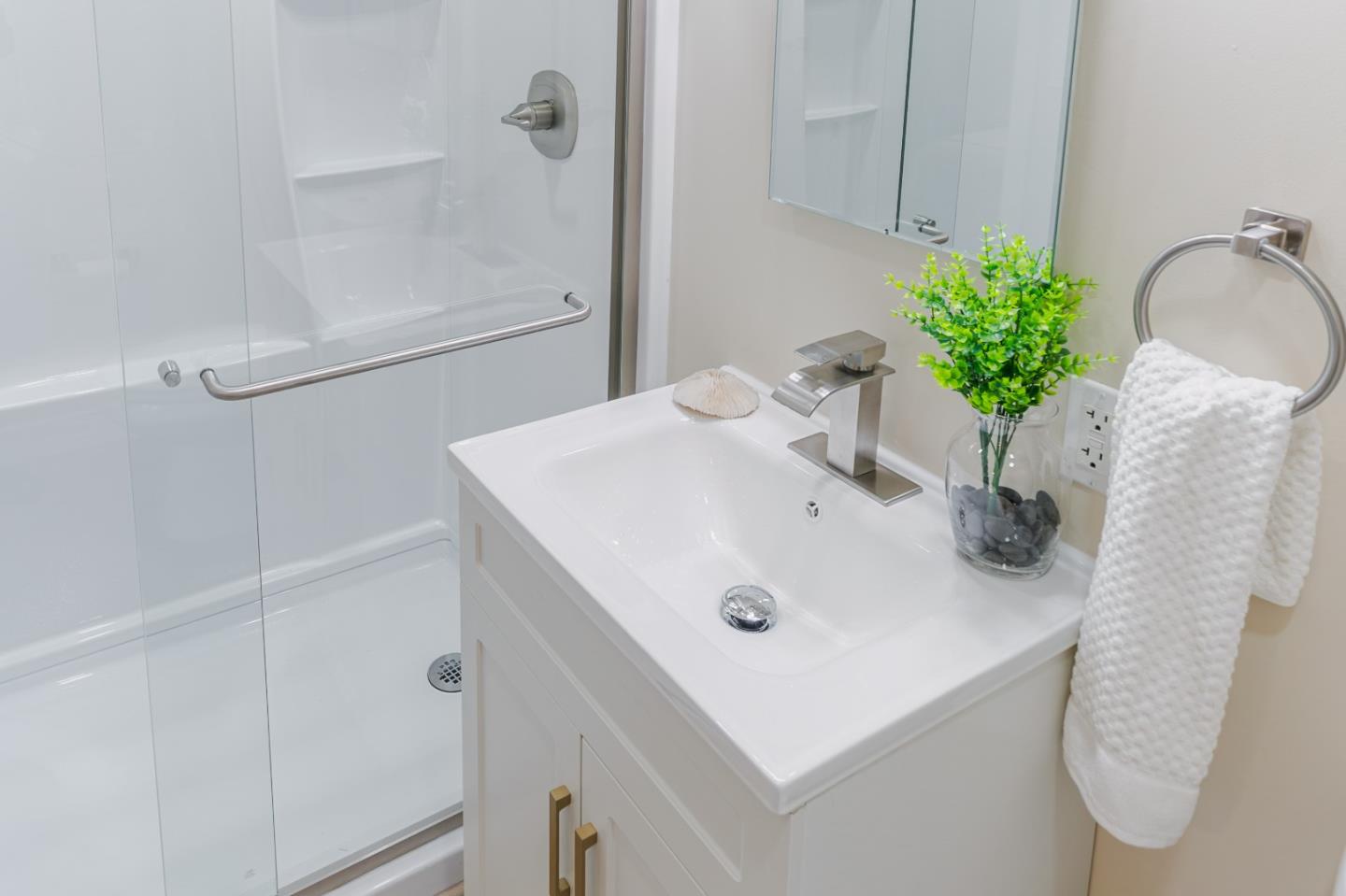 Detail Gallery Image 22 of 65 For 2130 Evelyn Ave, San Jose,  CA 95122 - 3 Beds | 2 Baths