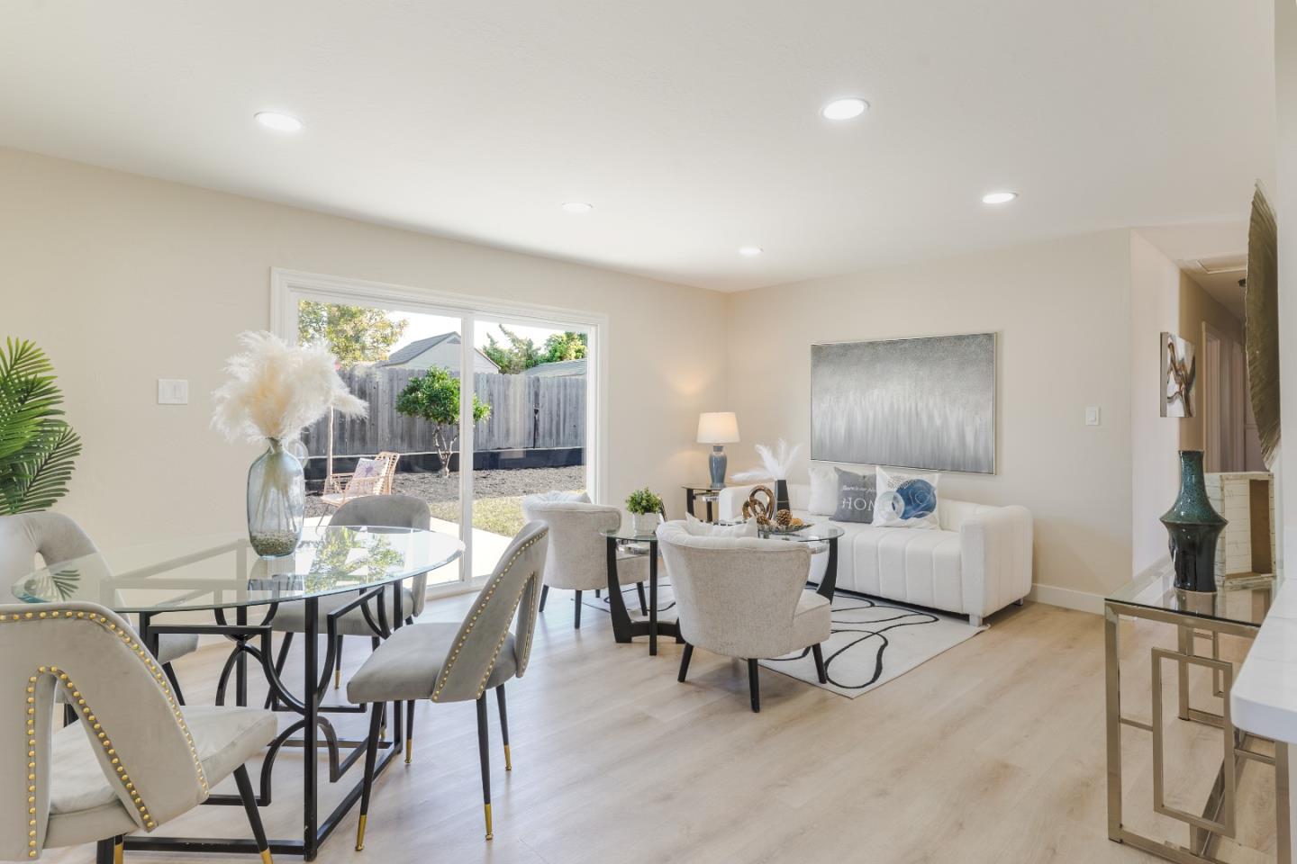 Detail Gallery Image 5 of 65 For 2130 Evelyn Ave, San Jose,  CA 95122 - 3 Beds | 2 Baths