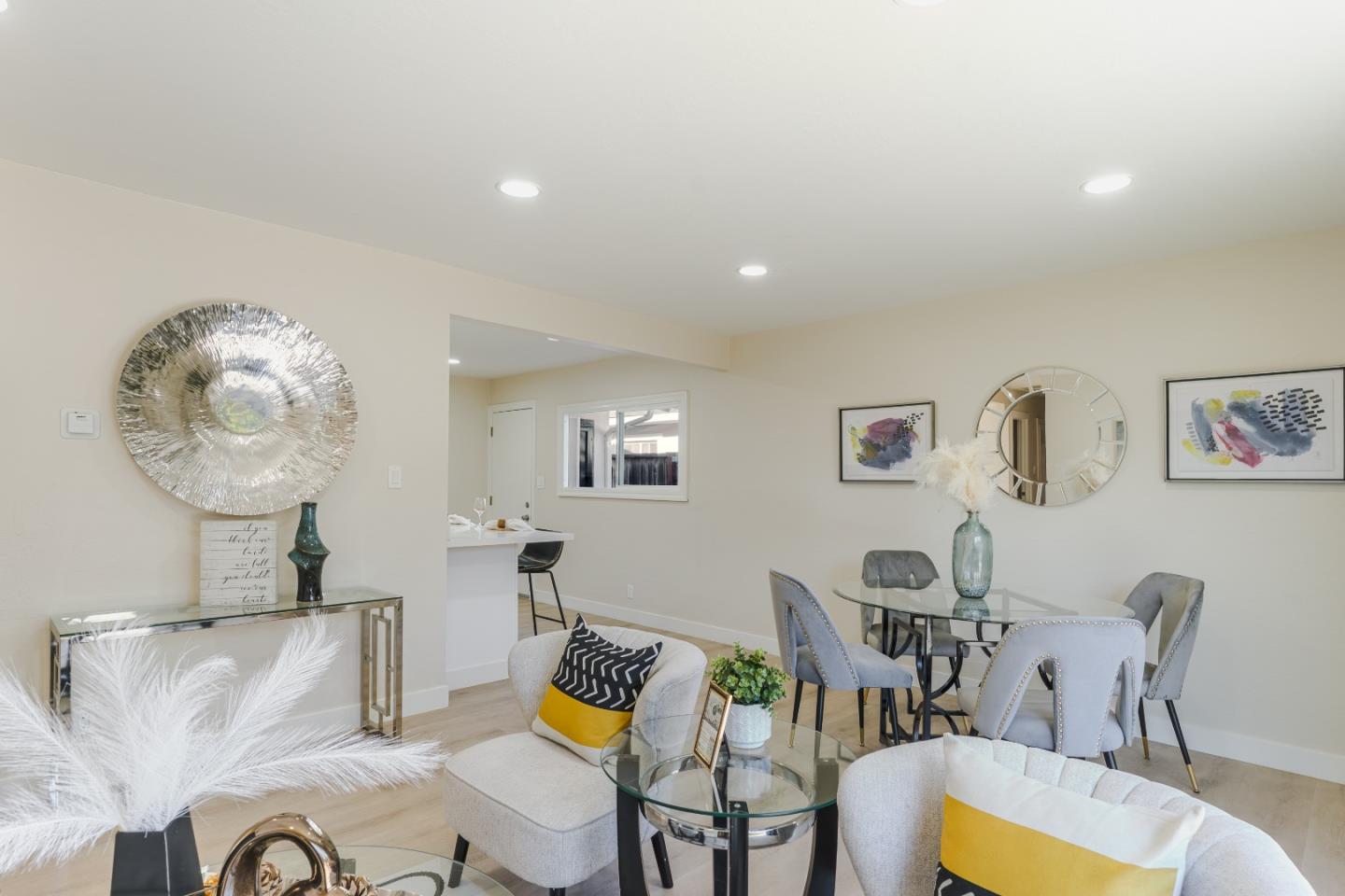 Detail Gallery Image 7 of 65 For 2130 Evelyn Ave, San Jose,  CA 95122 - 3 Beds | 2 Baths