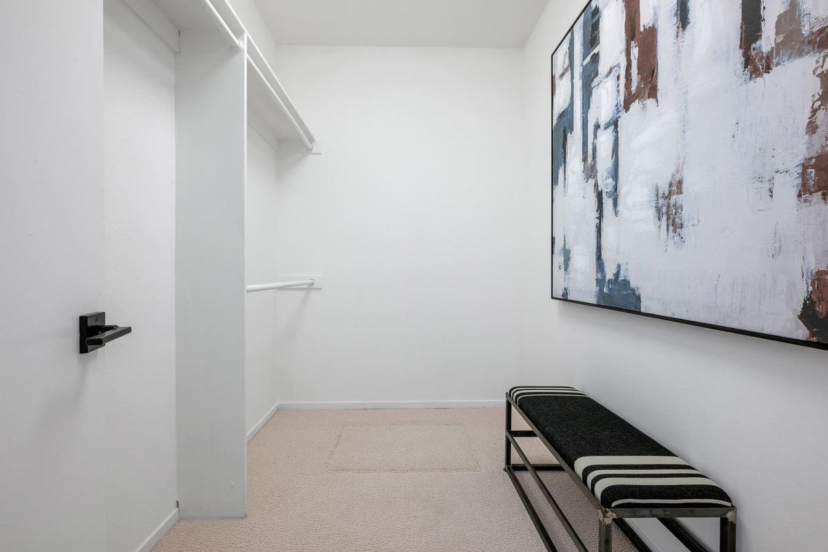 Detail Gallery Image 14 of 20 For 1308 Woodside Rd, Redwood City,  CA 94061 - 2 Beds | 2 Baths