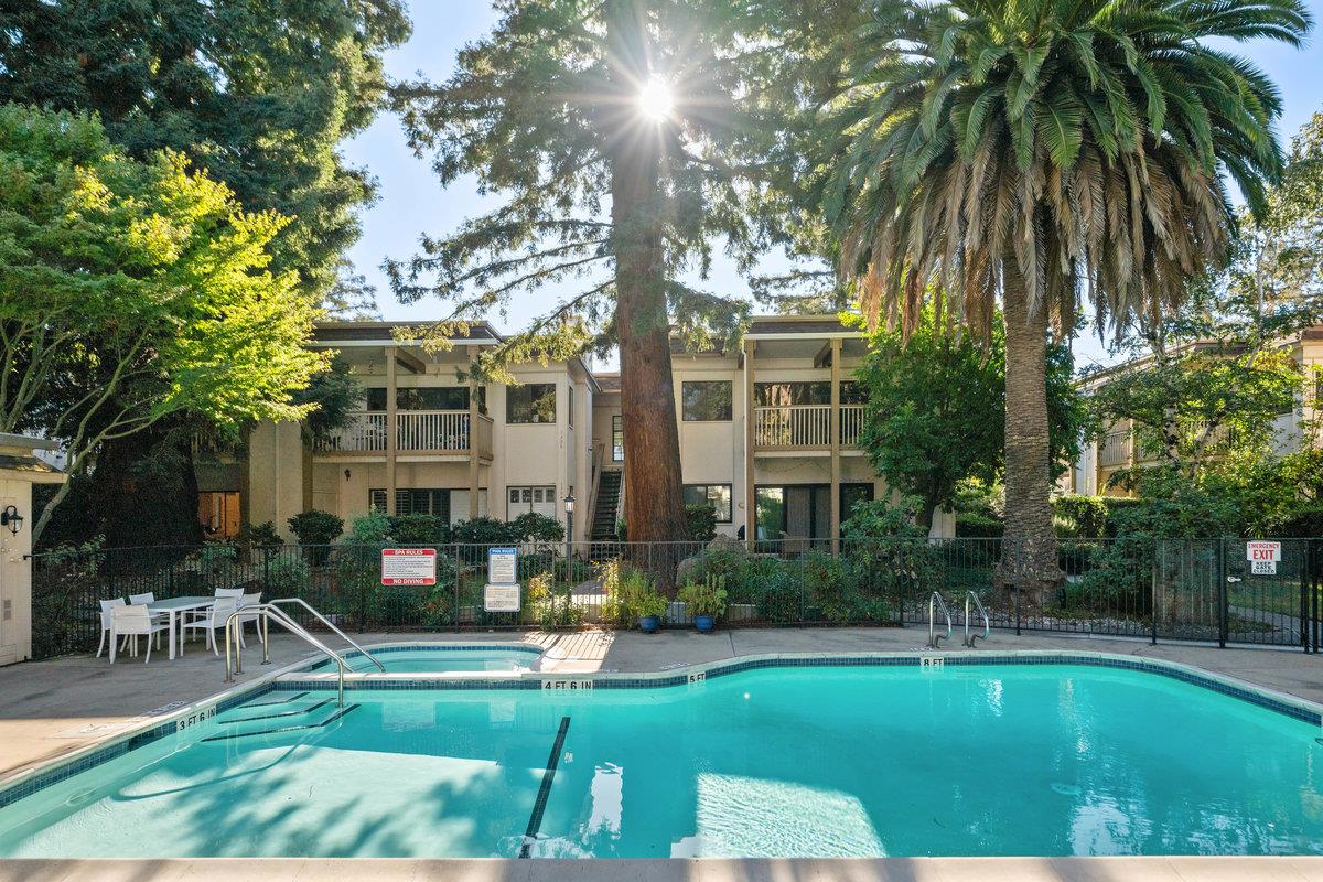 Detail Gallery Image 20 of 20 For 1308 Woodside Rd, Redwood City,  CA 94061 - 2 Beds | 2 Baths