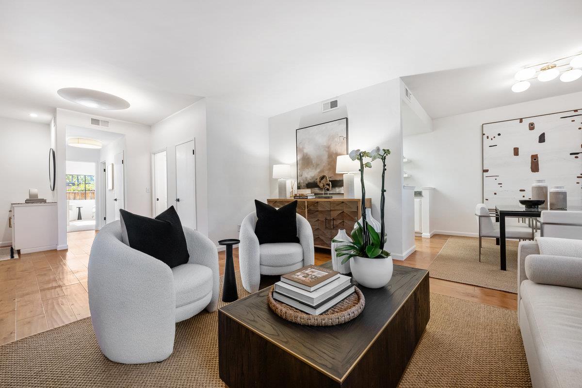 Detail Gallery Image 6 of 20 For 1308 Woodside Rd, Redwood City,  CA 94061 - 2 Beds | 2 Baths