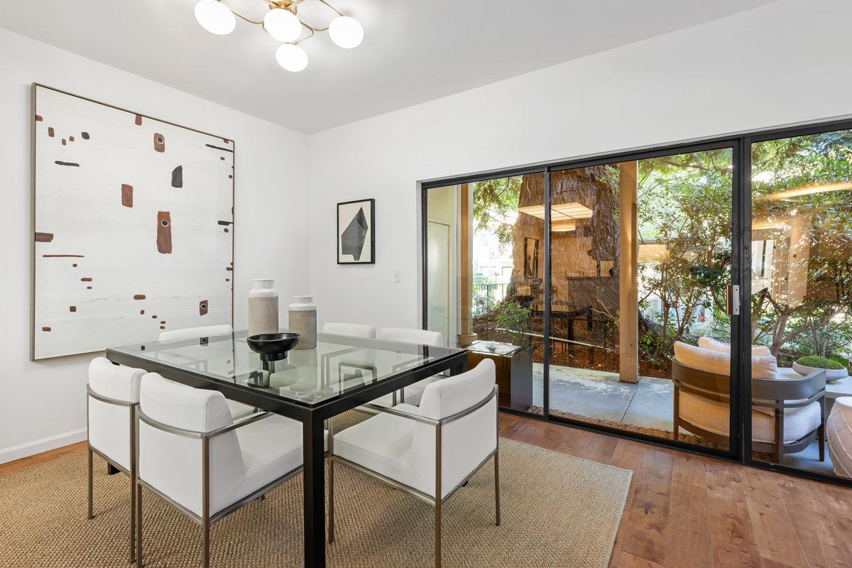 Detail Gallery Image 9 of 20 For 1308 Woodside Rd, Redwood City,  CA 94061 - 2 Beds | 2 Baths