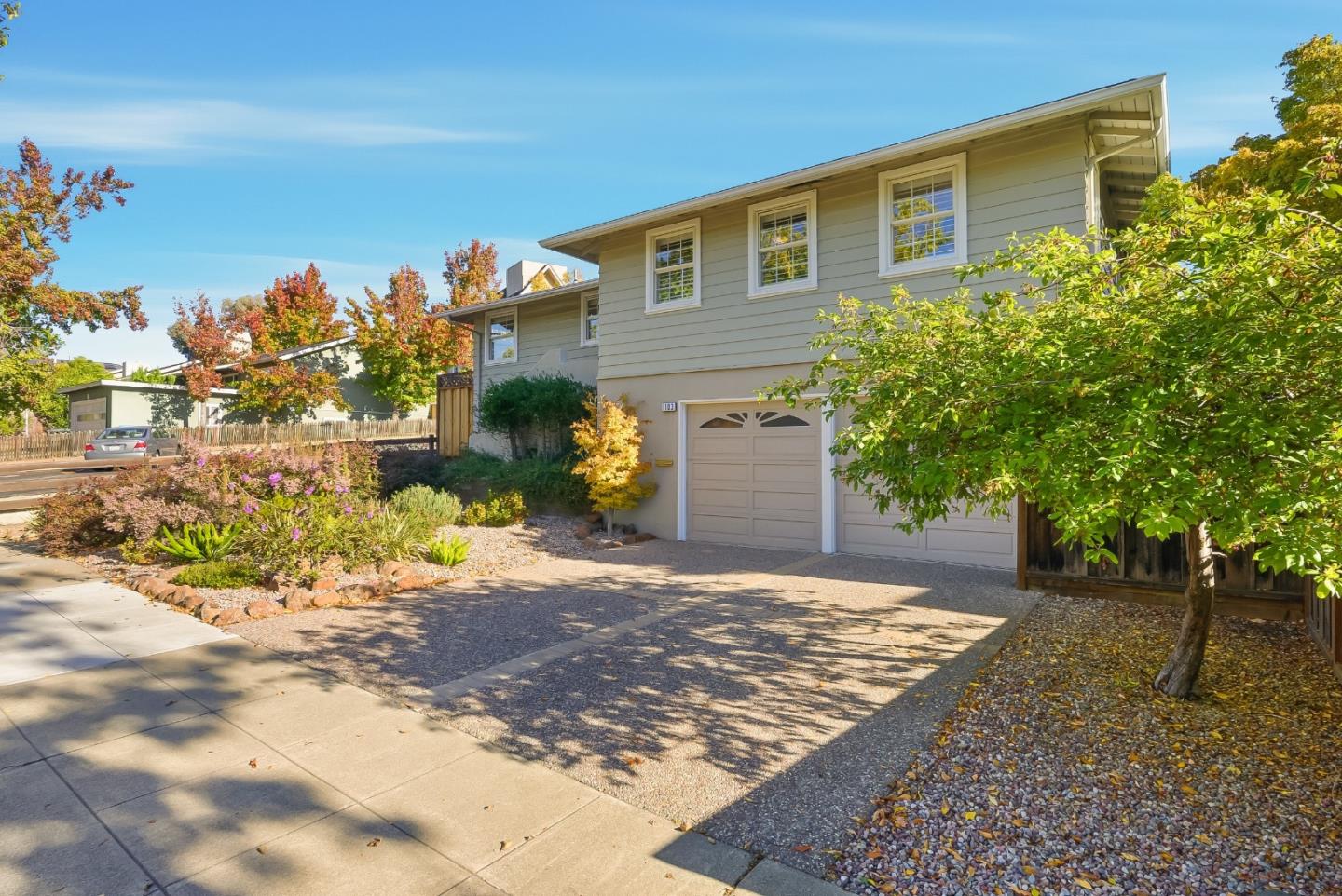 Detail Gallery Image 5 of 40 For 1103 Connecticut Dr, Redwood City,  CA 94061 - 3 Beds | 2 Baths