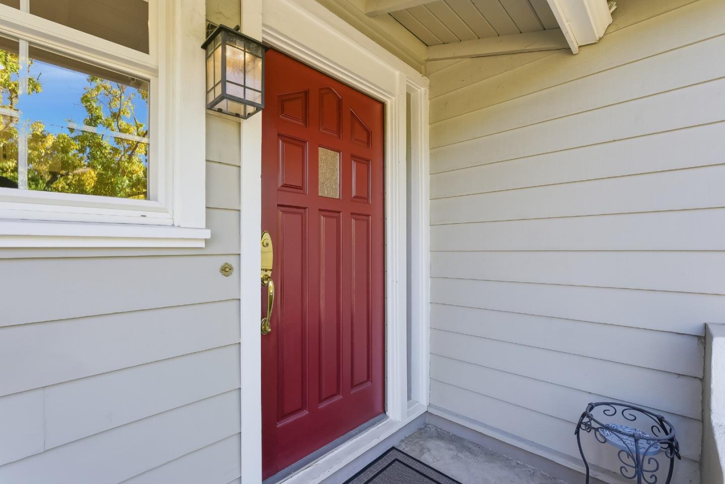 Detail Gallery Image 6 of 40 For 1103 Connecticut Dr, Redwood City,  CA 94061 - 3 Beds | 2 Baths